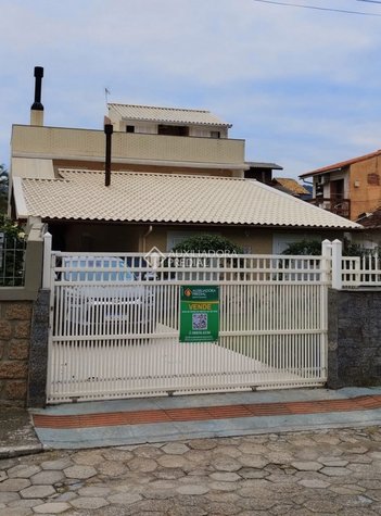 house em Rua Joaquim Neves, Pântano do Sul - Florianópolis - SC