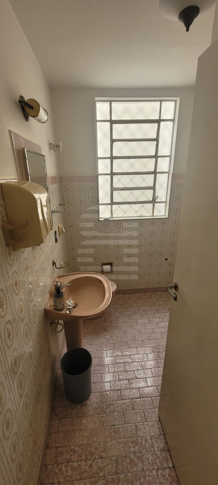 WhatsApp Image 2025-04-03 at 12.54