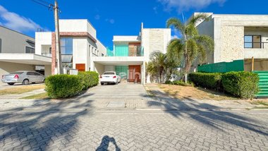 house em Rua Santa Rita de Cássia, Urucunema - Eusébio - CE
