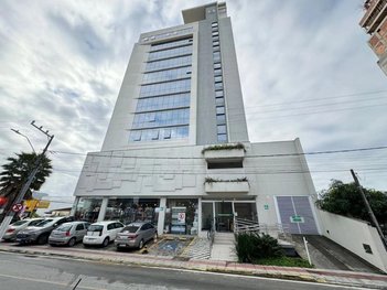 office em Avenida Barão do Rio Branco, Centro - Palhoça - SC