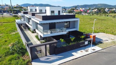 house em Rua Mário Avancini, Lagoa da Conceição - Florianópolis - SC