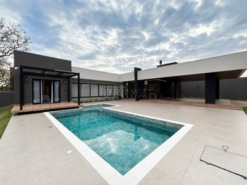 house em Rua Maestro Andrea Nuzzi, Jardim Itatiaia 2 - Londrina - PR