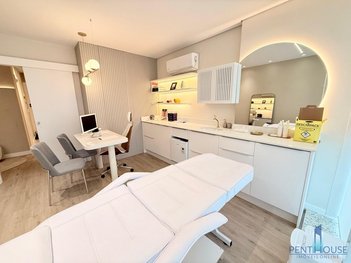 commercial_building em Rua 1301, Centro - Balneário Camboriú - SC