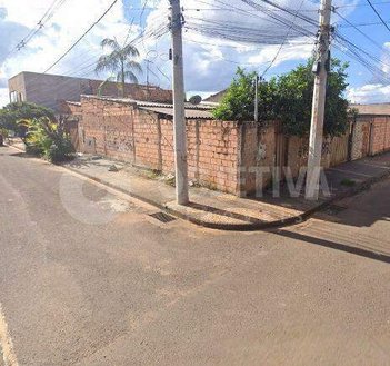 land_lot em Rua dos Aracas, Residencial Integração - Uberlândia - MG