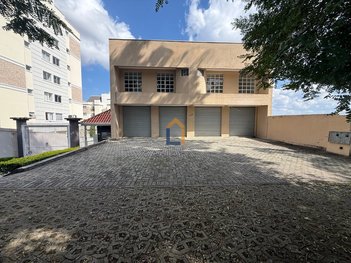 office em Avenida Monteiro Tourinho, Tingui - Curitiba - PR