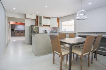 house em Rua Carmelina Garcia, Jardim São Pedro - Votorantim - SP