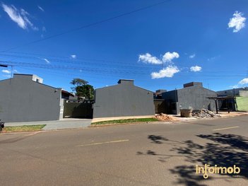 house em Rua Pindaré, Jardim Colúmbia - Campo Grande - MS