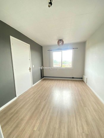 apartment em Rua Cristóvão Colombo, Santa Teresa - São Leopoldo - RS