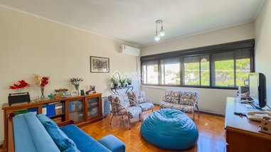 apartment em Rua São Vicente, Rio Branco - Porto Alegre - RS