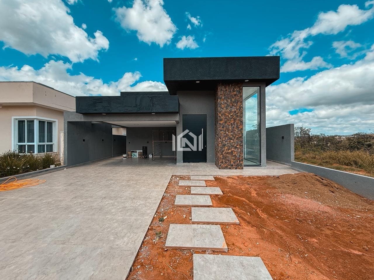 casa a venda no condominio reserva santa paula - fachada