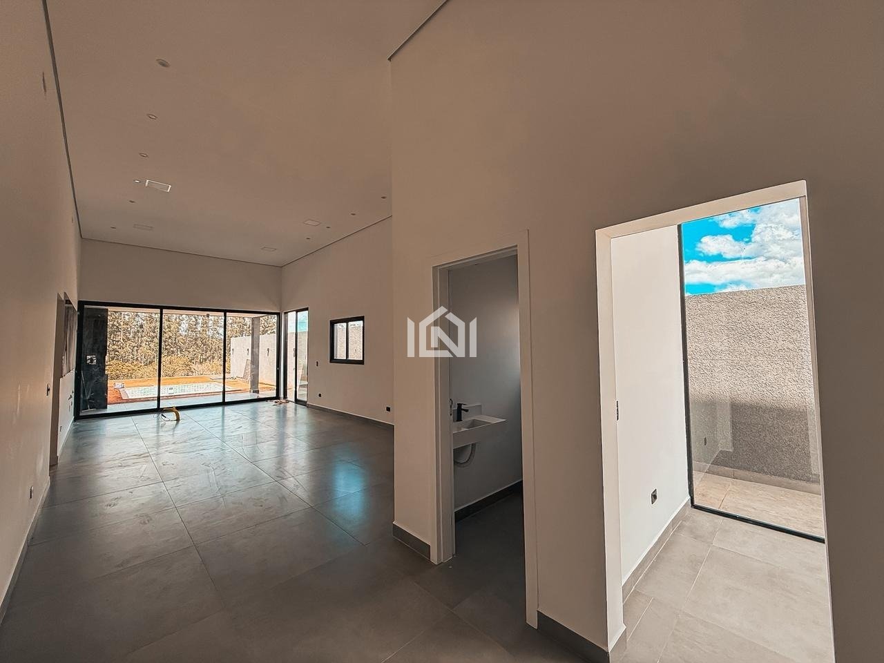 casa a venda no condominio reserva santa paula - salas