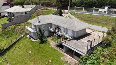 house em Rua Antonio Plínio Lopes Ribeiro, Vila Inglesa - Campos do Jordão - SP