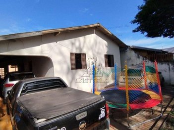 house em Rua Júlio Pelizzer, Eucaliptos - Londrina - PR