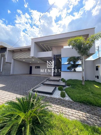 house em Avenida Vale das Araras, Condomínio Vale das Araras - Rio Verde - GO