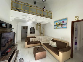 house em Avenida Agrícola Paes de Barros, Cidade Alta - Cuiabá - MT