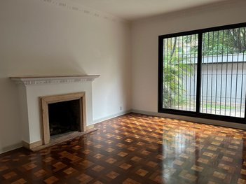 house em Rua General Mena Barreto, Jardim Paulista - São Paulo - SP