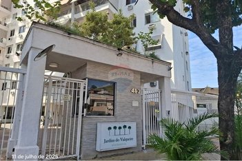 apartment em Rua Quiririm, Vila Valqueire - Rio de Janeiro - RJ