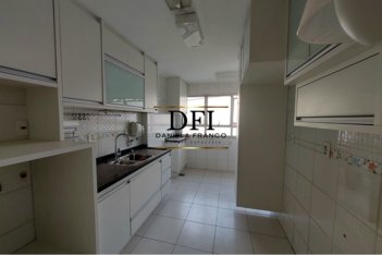apartment em Avenida Chibarás, Moema - São Paulo - SP