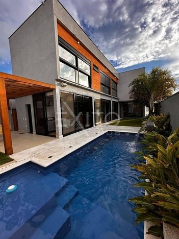 house em Rua dos Pinheiros, Jardim Novo Mundo - Jundiaí - SP