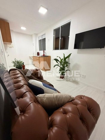apartment em Rua Reverendo Olavo Nunes, Parque Santa Fé - Porto Alegre - RS