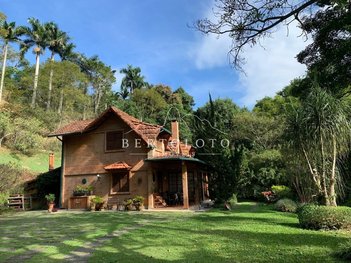 house em Rua dos Hibiscus, Itaipava - Petrópolis - RJ