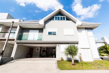 house em Rua Vereador Ângelo Burbello, Umbará - Curitiba - PR