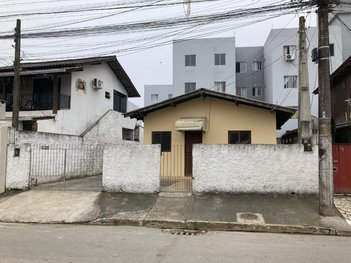 house em Rua Luiz José Medeiros, Cordeiros - Itajaí - SC
