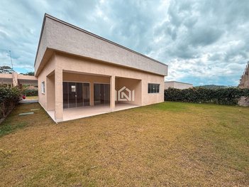 house em Rua Uruana, Chácara dos Junqueiras - Carapicuíba - SP