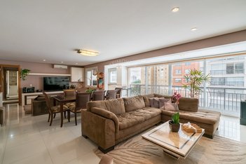 apartment em Avenida Túlio de Rose, Jardim Europa - Porto Alegre - RS