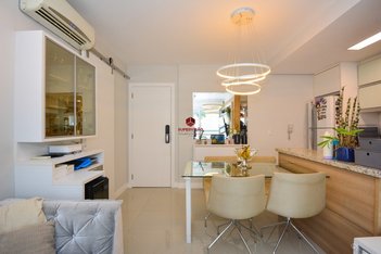 apartment em Rua Artista Bittencourt, Centro - Florianópolis - SC