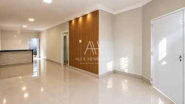 house em Rua Oditi Antunes de Abreu, Jardim Elza Amuí III - Uberaba - MG