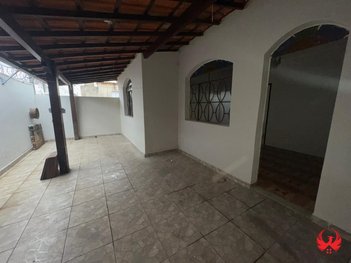 house em Cento e Trinta e Seis, Jardim Laguna - Contagem - MG