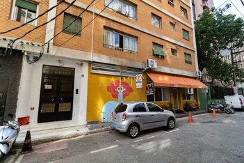 apartment em Rua Peruíbe, Jardim Europa - São Paulo - SP
