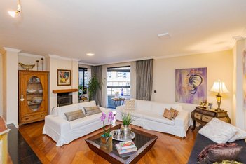 apartment em Rua Buenos Aires, Batel - Curitiba - PR