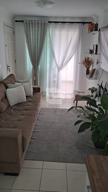 apartment em Rua Guatemala, São Gabriel - Colombo - PR