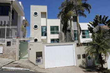 house em Rua Juruva, Ariribá - Balneário Camboriú - SC