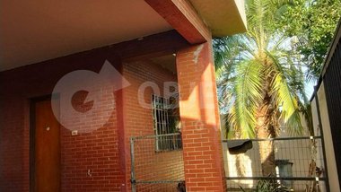 house em Rua Tereza Crozara Tronconi, Presidente Roosevelt - Uberlândia - MG