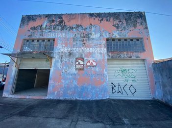 business em Rua Zacarias Arouca, Sumaré - Caraguatatuba - SP