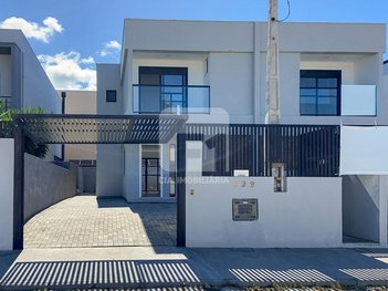 house em Rua Arco-Íris, Carianos - Florianópolis - SC