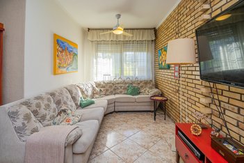 house em Rua Doutor Galdino Nunes Vieira, Jardim Itu - Porto Alegre - RS