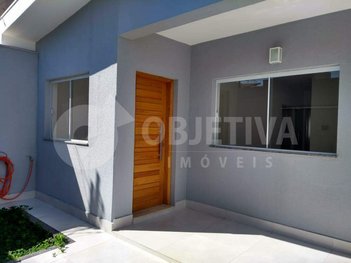 house em Avenida Pará, Brasil - Uberlândia - MG