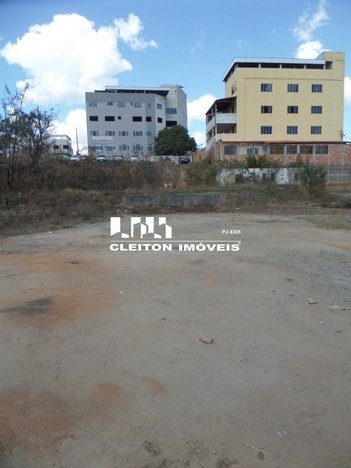 land_lot em Rua Bom Sucesso, Interlagos - Divinópolis - MG