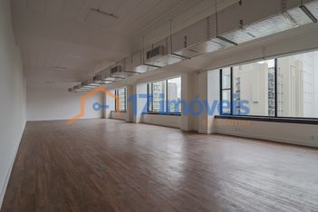 office em Geraldo Flausino Gomes, Cidade Monções - São Paulo - SP