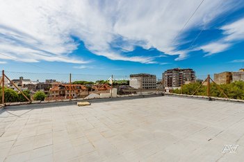 apartment em Rua Hoffmann, Floresta - Porto Alegre - RS