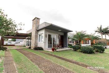 house em Rua Guatapi, Xangri-Lá - Xangri-Lá - RS