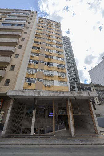 Cômodo Condomínio
