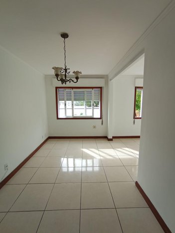 apartment em Avenida Capivari, Cristal - Porto Alegre - RS