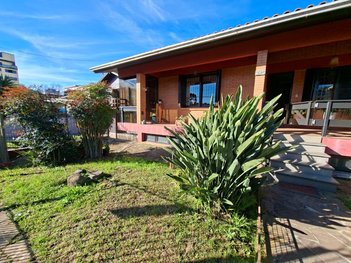 house em Rua Tenente-Coronel Durval de Alvarenga Soutto Mayor, Pioneiro - Caxias do Sul - RS
