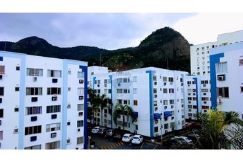 apartment em Estrada Bandeirantes, Jacarepaguá - Rio de Janeiro - RJ