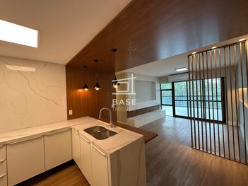 apartment em Estrada Benvindo de Novaes, Recreio dos Bandeirantes - Rio de Janeiro - RJ